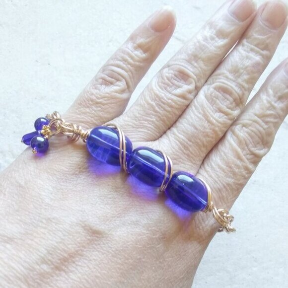 Cobalt Blue & Gold Chain Set - Chunky Bracelet & Earrings - Casual & Trendy! - Picture 8 of 10